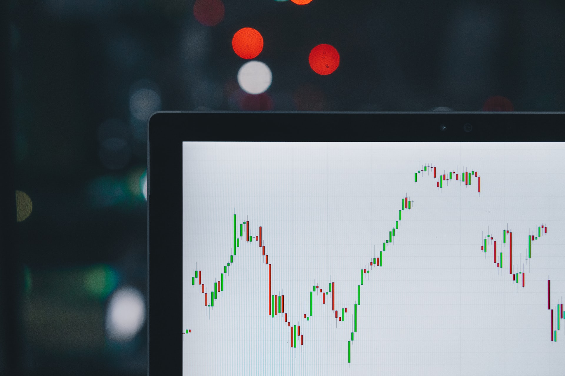 La actividad econ&oacute;mica registra una variaci&oacute;n acumulada negativa de 1,8% para agosto 2022